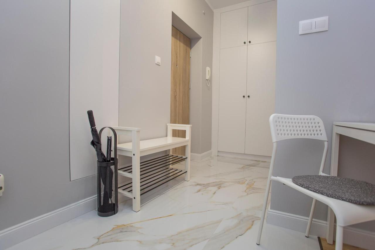 Cr Apartament W Sercu Miasta Lipowa 1 بياليستوك المظهر الخارجي الصورة